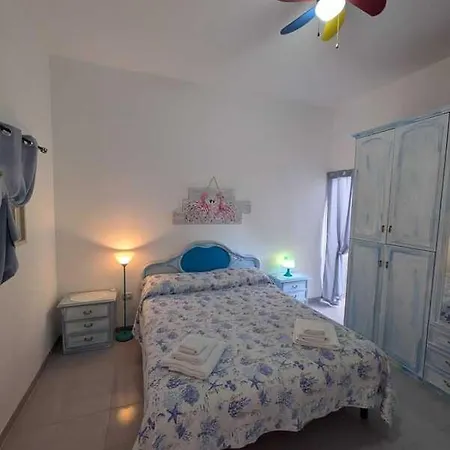 - Rosamarina Apartment